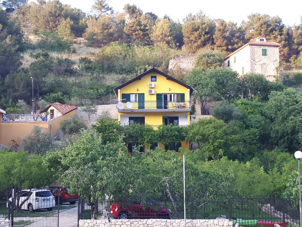 Apartments & Rooms Formenti Skradin Exteriér fotografie